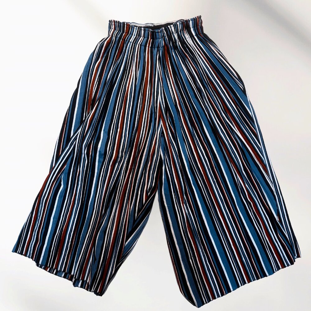 Bershka Striped Wide Leg Pants Size M - High Waisted Culotte Trousers